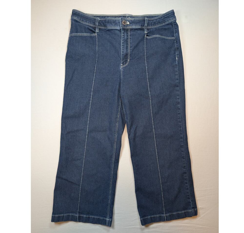 White House Black Market Wide Leg Capri Jeans 12 Dark Wash Front Seam